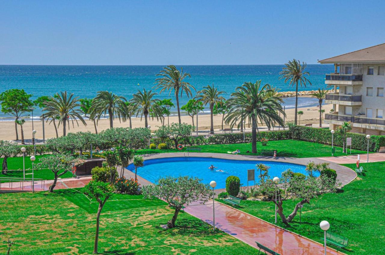 Апартаменти Golf A Bjos 9 Only Families Камбрілс Екстер'єр фото